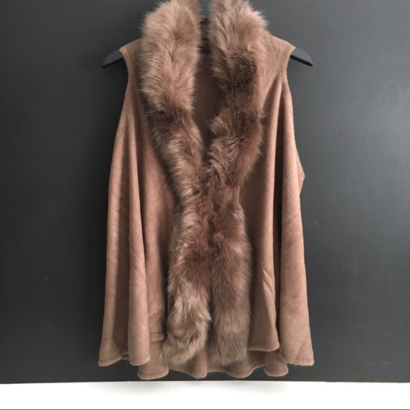 SALE Faux Fur Trim Swing Sweater Vest - Picture 4 of 7