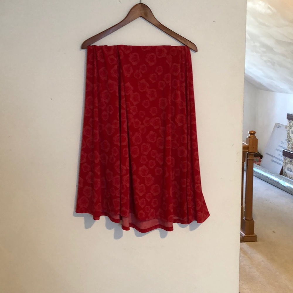 Red Floral XS Maxi