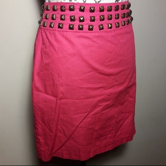 🌟FLASH SALE 🌟ALL SKIRTS ARE $12 - $15🌟 - Picture 2 of 8