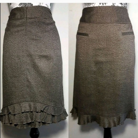 🌟FLASH SALE 🌟ALL SKIRTS ARE $12 - $15🌟 - Picture 3 of 8