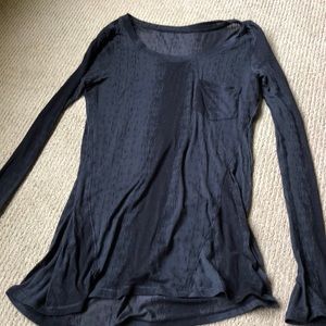 Lululemon Black Long Sleeve Top.