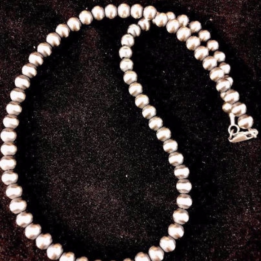 Navajo Pearls 4mm Sterling Silver Bead Necklace - Picture 2 of 4