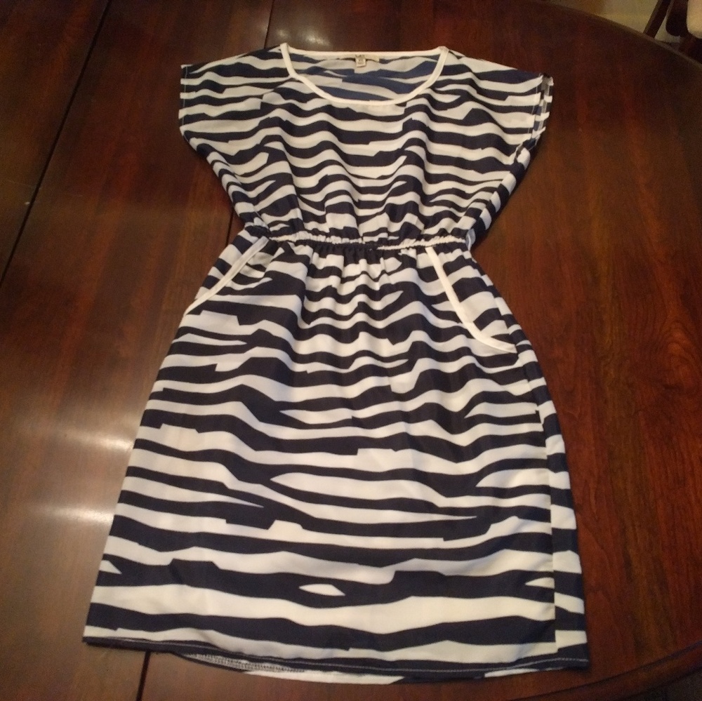 Ya dress/coverup