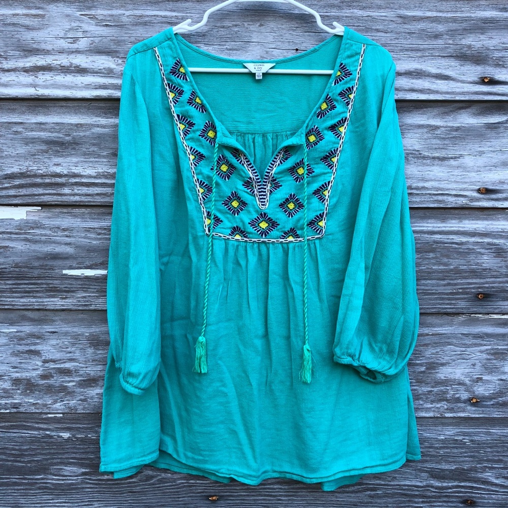 Green Crown and Ivy Peasant Top