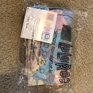 NWT Pastel Floral Legging OS