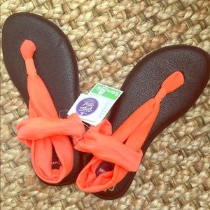 Girls Sanuk sandals