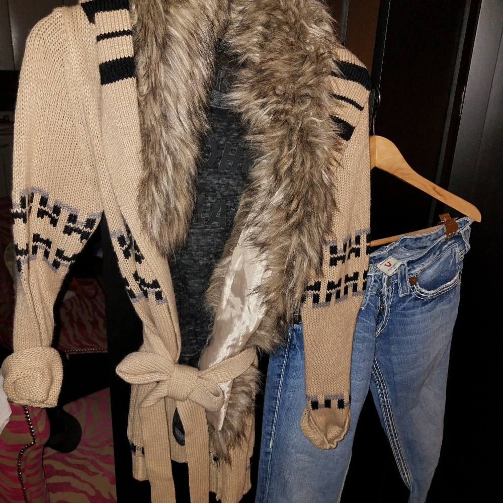 Chunky Fur-lined Wrap Sweater