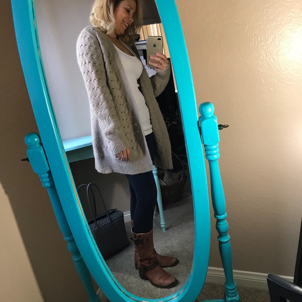 Beige knitted sweater /jumper