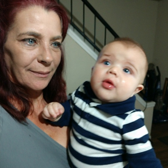 Meet your Posher, Kimberly - Picture 1 of 1