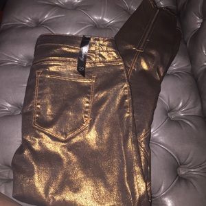 Brand New BeBe skinny stretch jeans