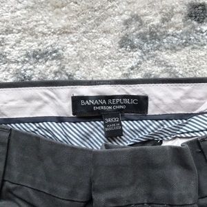 Men’s Banana Republic Chino Khakis