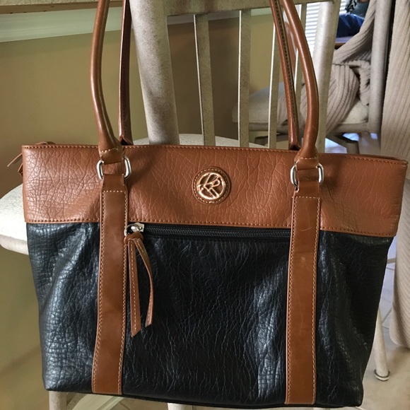 Kim Rogers Black Leather Purse 2025