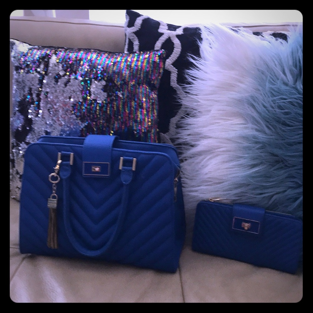 Bebe handbag with wallet