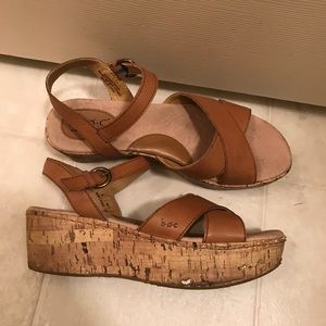 b.o.c. Leather platform sandal