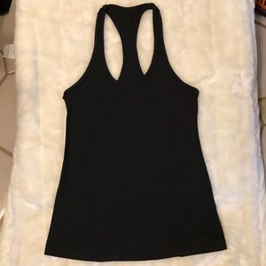 Lululemon black ruffle tank top