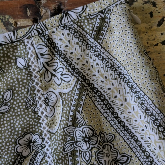 Ann Taylor Print Skirt - Picture 3 of 5