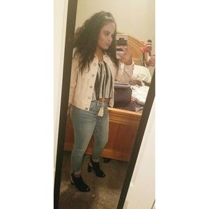 Meet your Posher, Terri