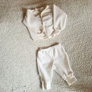 Baby Gap New-Born Outfit