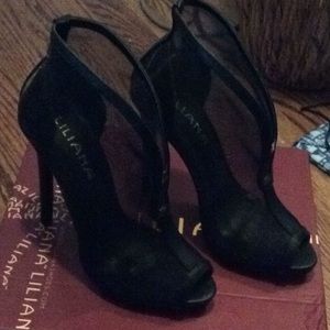 Brand new, super sexy high heels