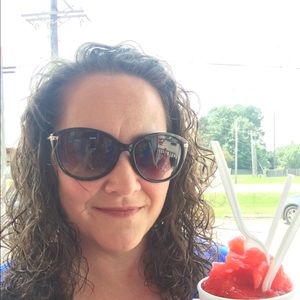 Meet your Posher, Renae