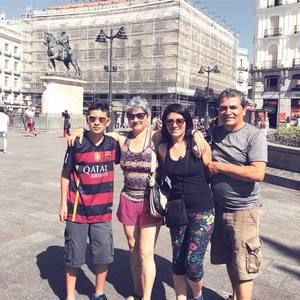 Meet your Posher, Luz fanny