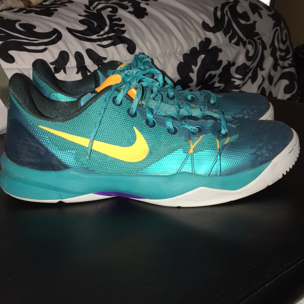 Kobe Venomenon 4