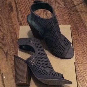 Brand new chunky heel shoes