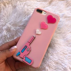 SALE 💕 iPhone 6/7 Plus Case Gun Heart Cute