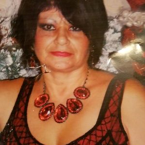 Meet your Posher, Louann