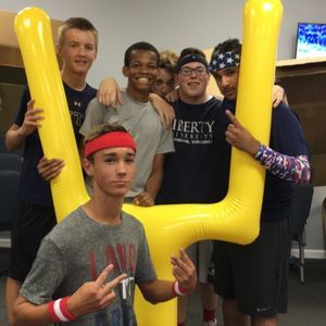 Meet your Posher, Domingos