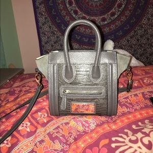 Valentino Convertible Leidy