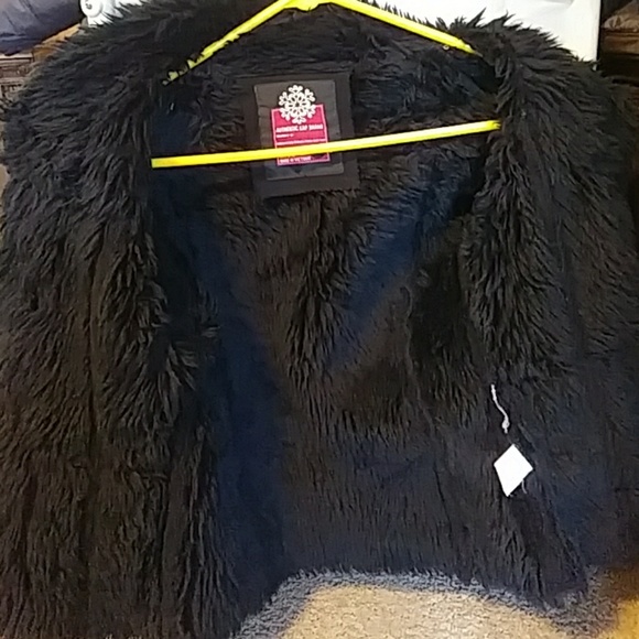 Authentic Gap Brand Black soft suede button down - Picture 6 of 8