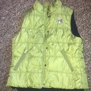 American Eagle Puffer vest