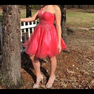 Sherri Hill formal dress