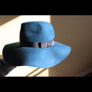 Turquoise floppy hat
