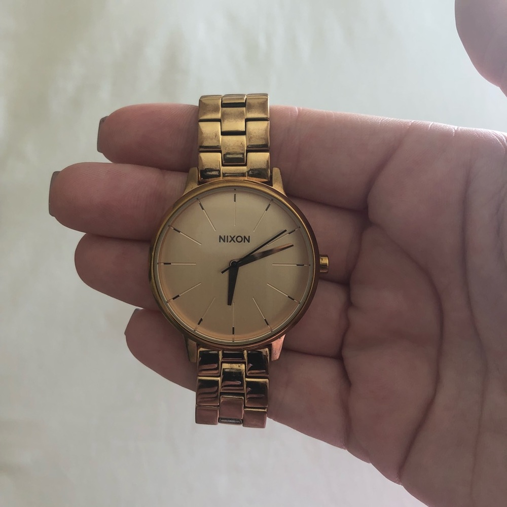 NIXON KENSINGTON WATCH