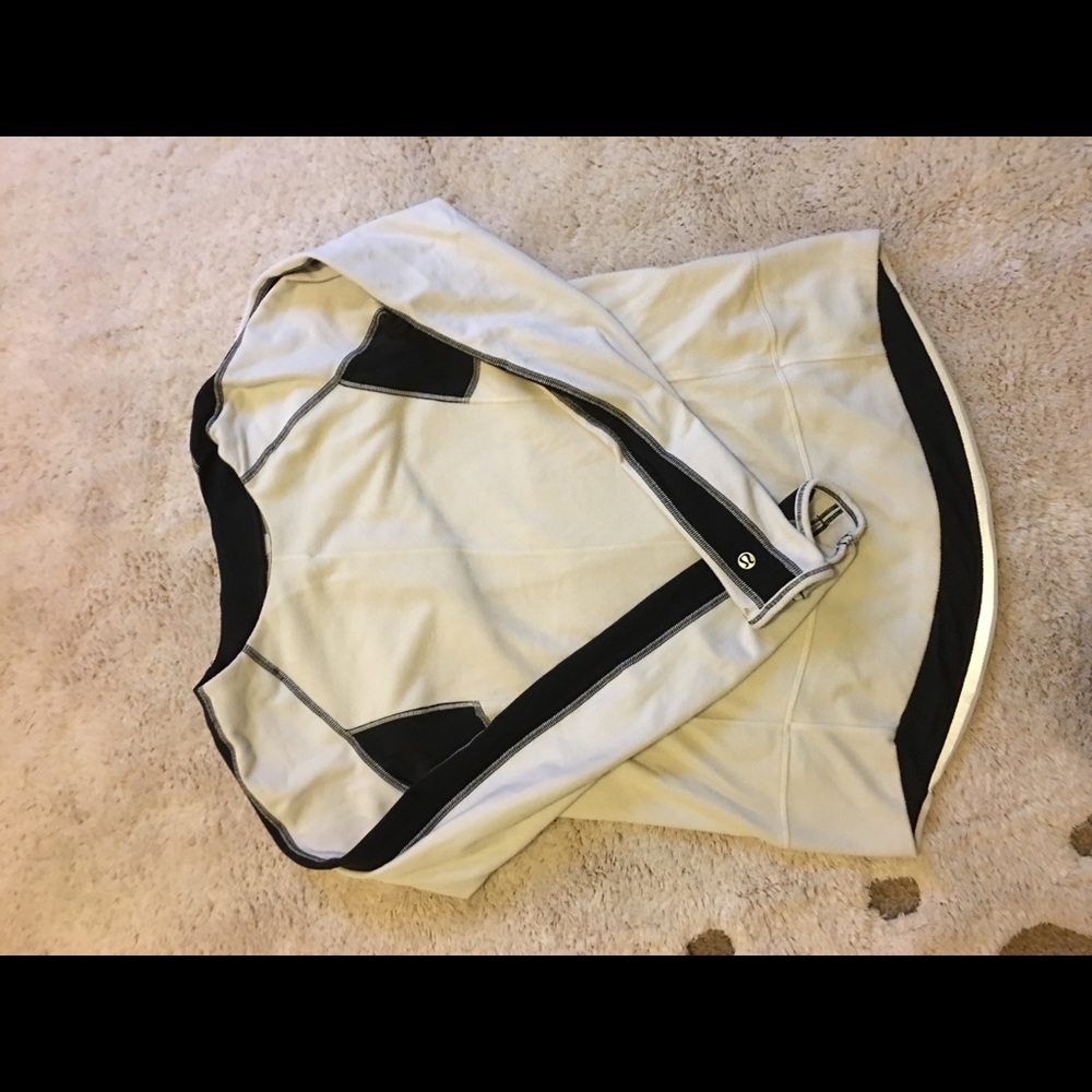 *SOLD*Lululemon fleece pullover