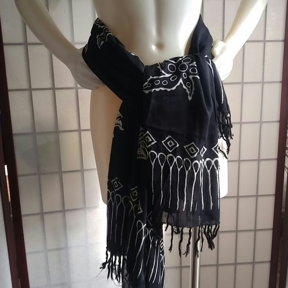 42"×68"Coverup - Picture 7 of 9