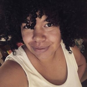 Meet your Posher, Bethany