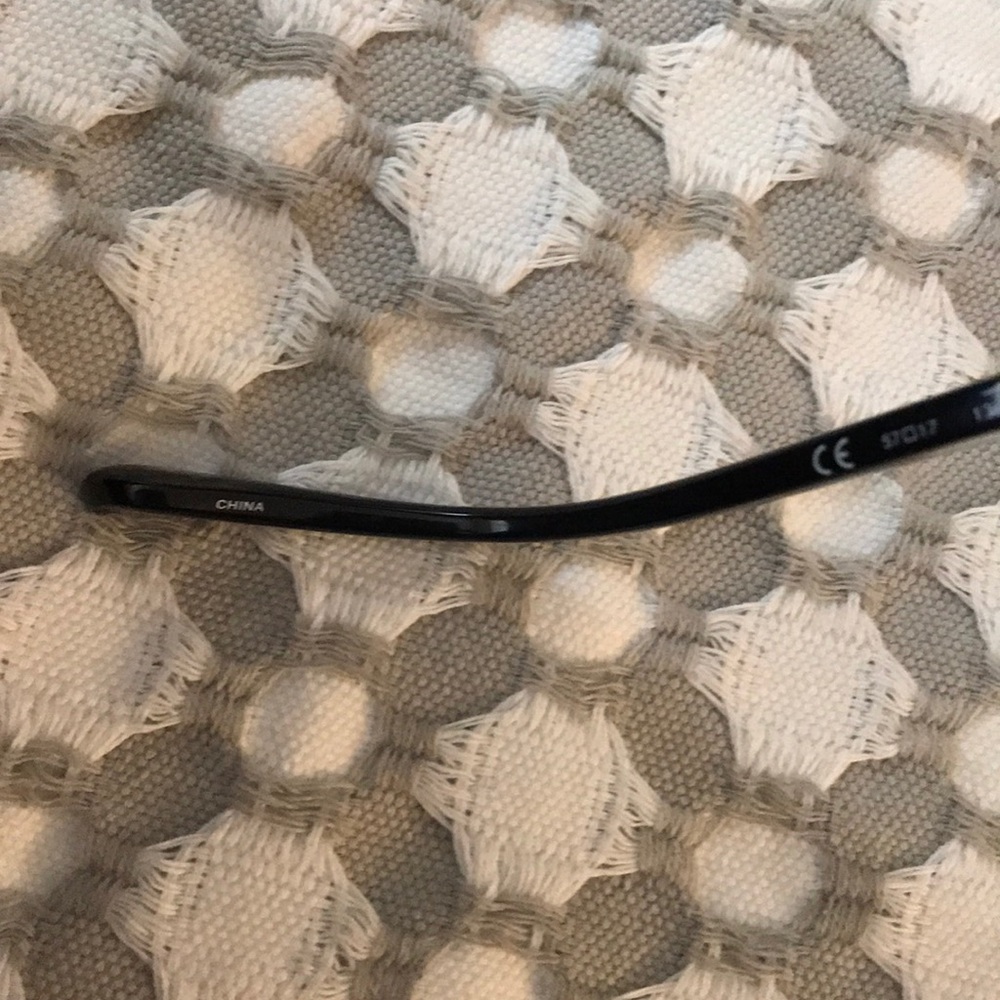 Michael Kors Sunglasses - Picture 5 of 8