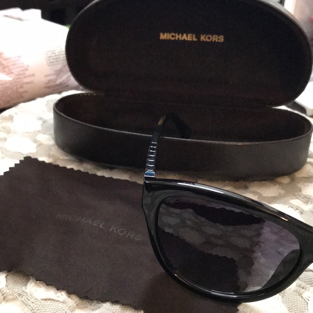 Michael Kors Sunglasses - Picture 8 of 8