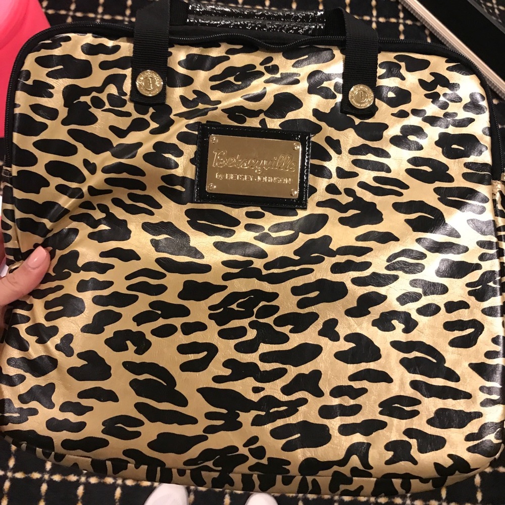 Betsey Johnson Laptop case sleeve
