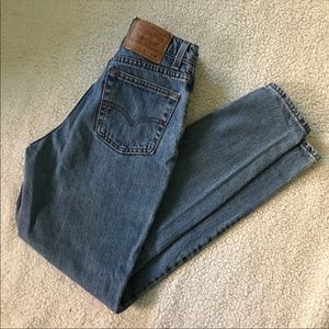 Levi’s Vintage 512 Mom Jeans