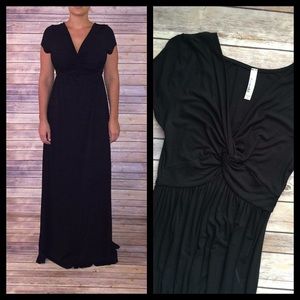 Black Maxi
