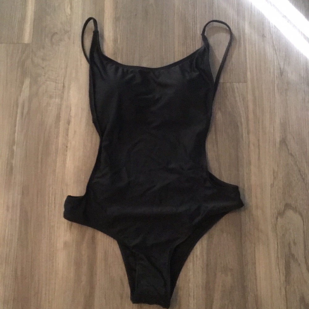Black backless One piece swimsuit