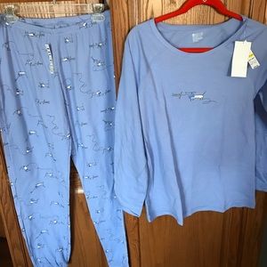 Hue pajamas with dogs Medium