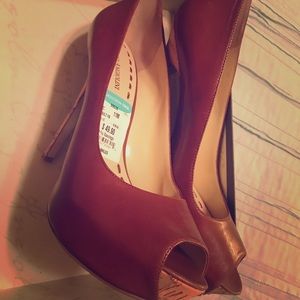 Enzo angiolini brown leather pumps