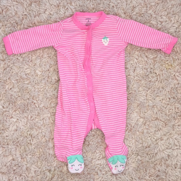 carter's strawberry sleeper