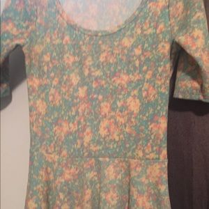 Gorgeous pastel LulaRoe Nicole DressXS