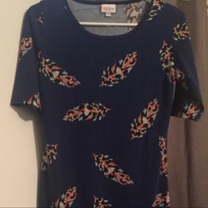 Gorgeous Feather Patterned Julia Small